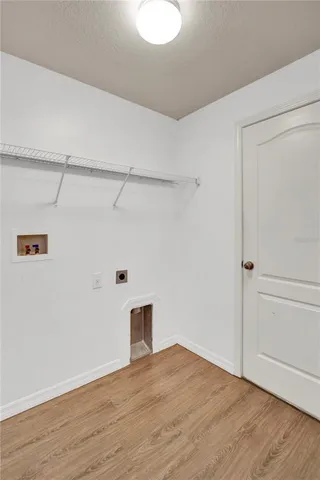 $2,100 | 3828 Hampton Hills Drive, Lakeland, FL 33810