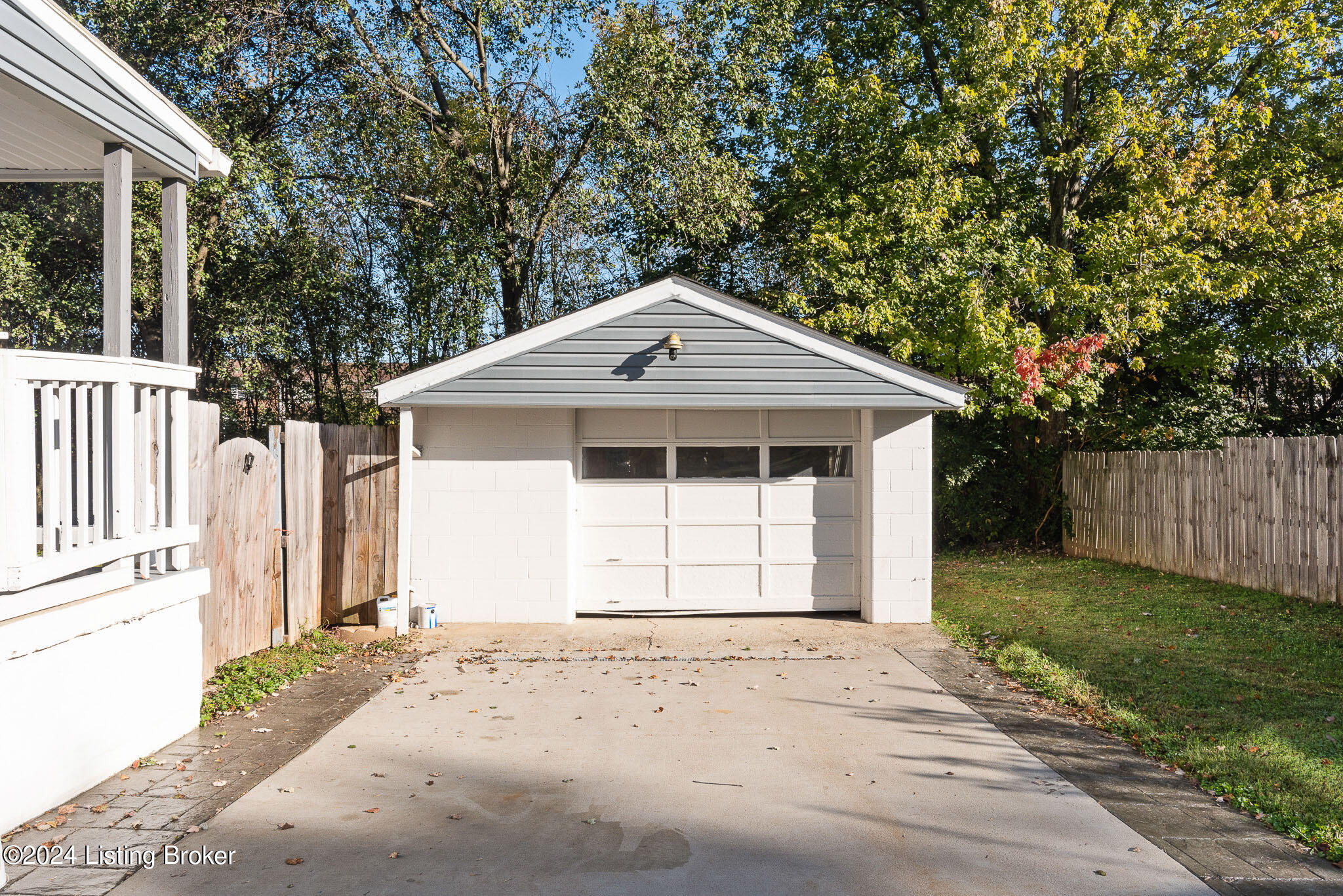 3513 Olive Road Louisville, KY 40219 - Photo 27 of 29 3513 Olive Rd_second visit-17