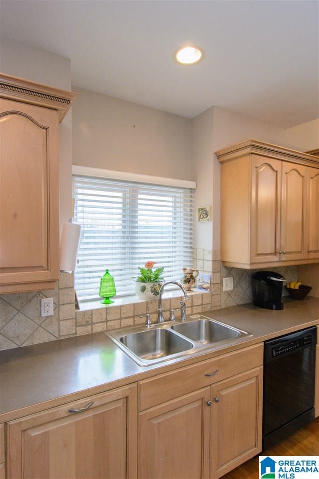 426 Conroy Circle Sterrett, AL 35147 - Photo 11 of 50