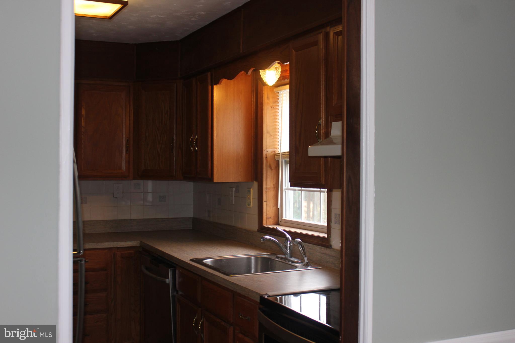 46484 Franklin Road Lexington Park, MD 20653 - Photo 12 of 18 Kitchen