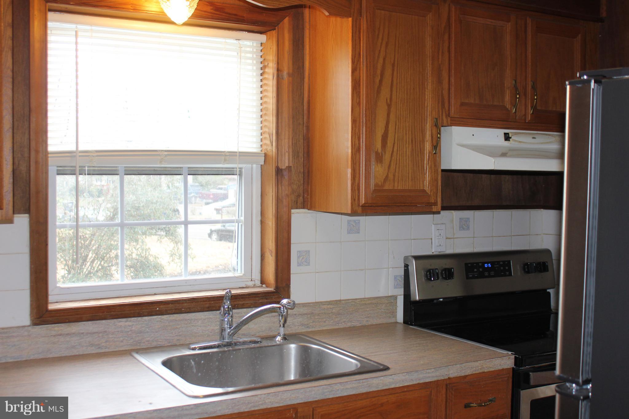 46484 Franklin Road Lexington Park, MD 20653 - Photo 13 of 18 Kitchen