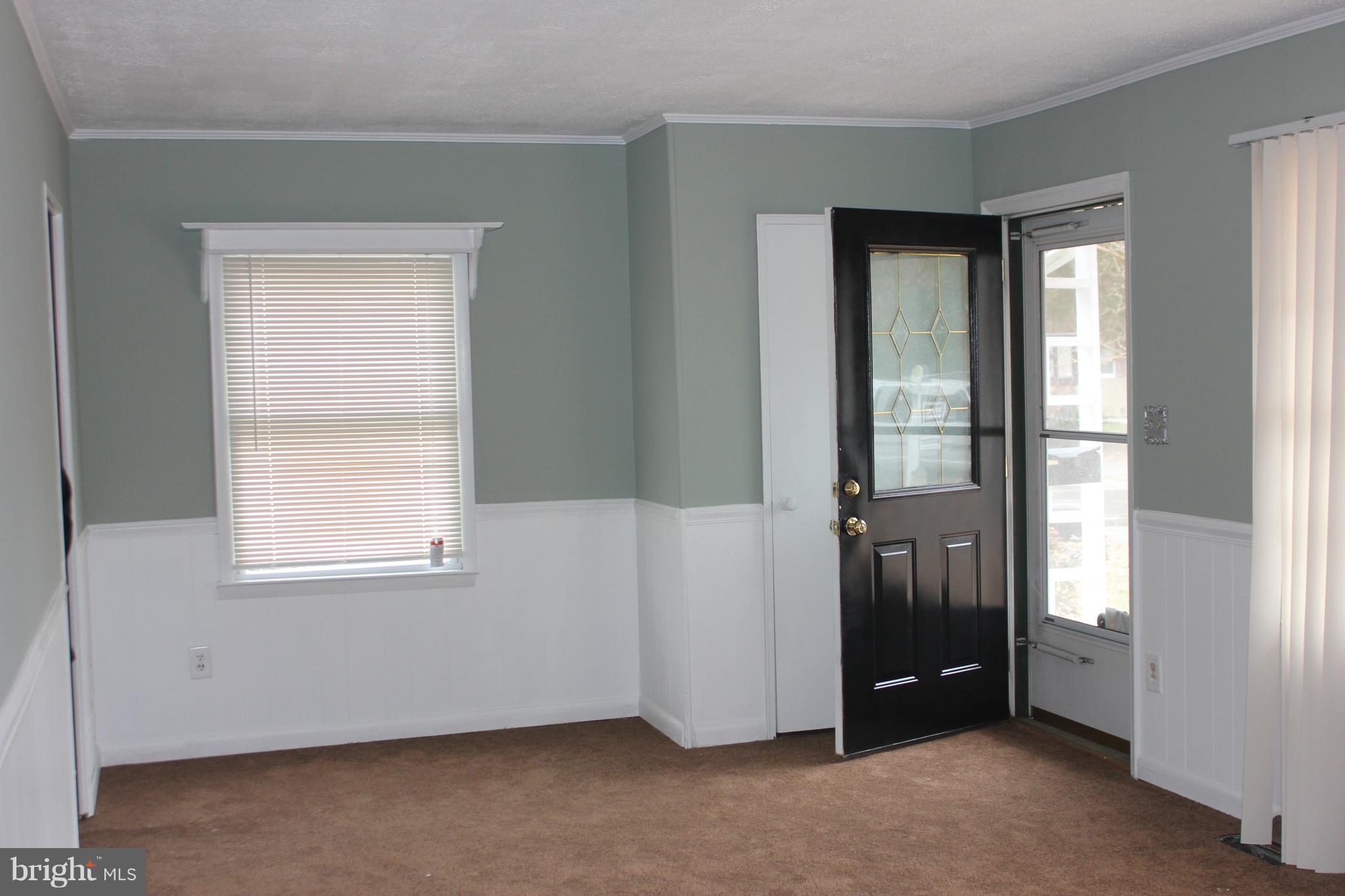 46484 Franklin Road Lexington Park, MD 20653 - Photo 8 of 18 Living Room