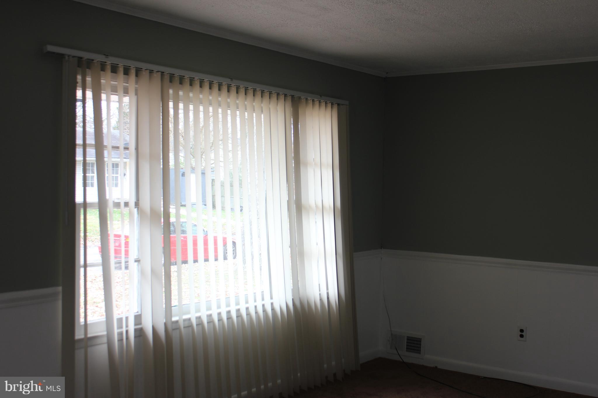 46484 Franklin Road Lexington Park, MD 20653 - Photo 9 of 18 Living Room