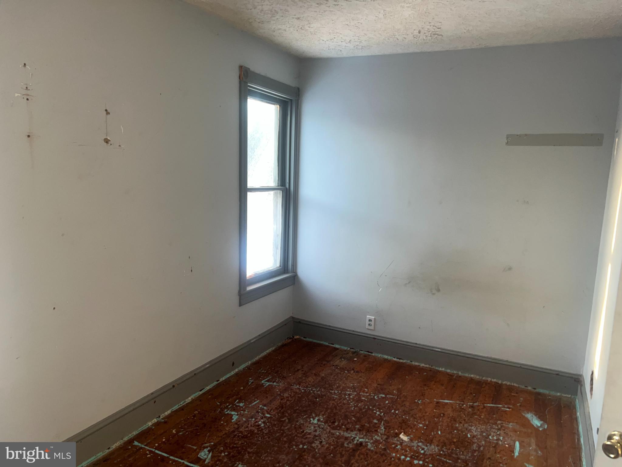 529 Main Street Delta, PA 17314 - Photo 13 of 17 Bedroom 4