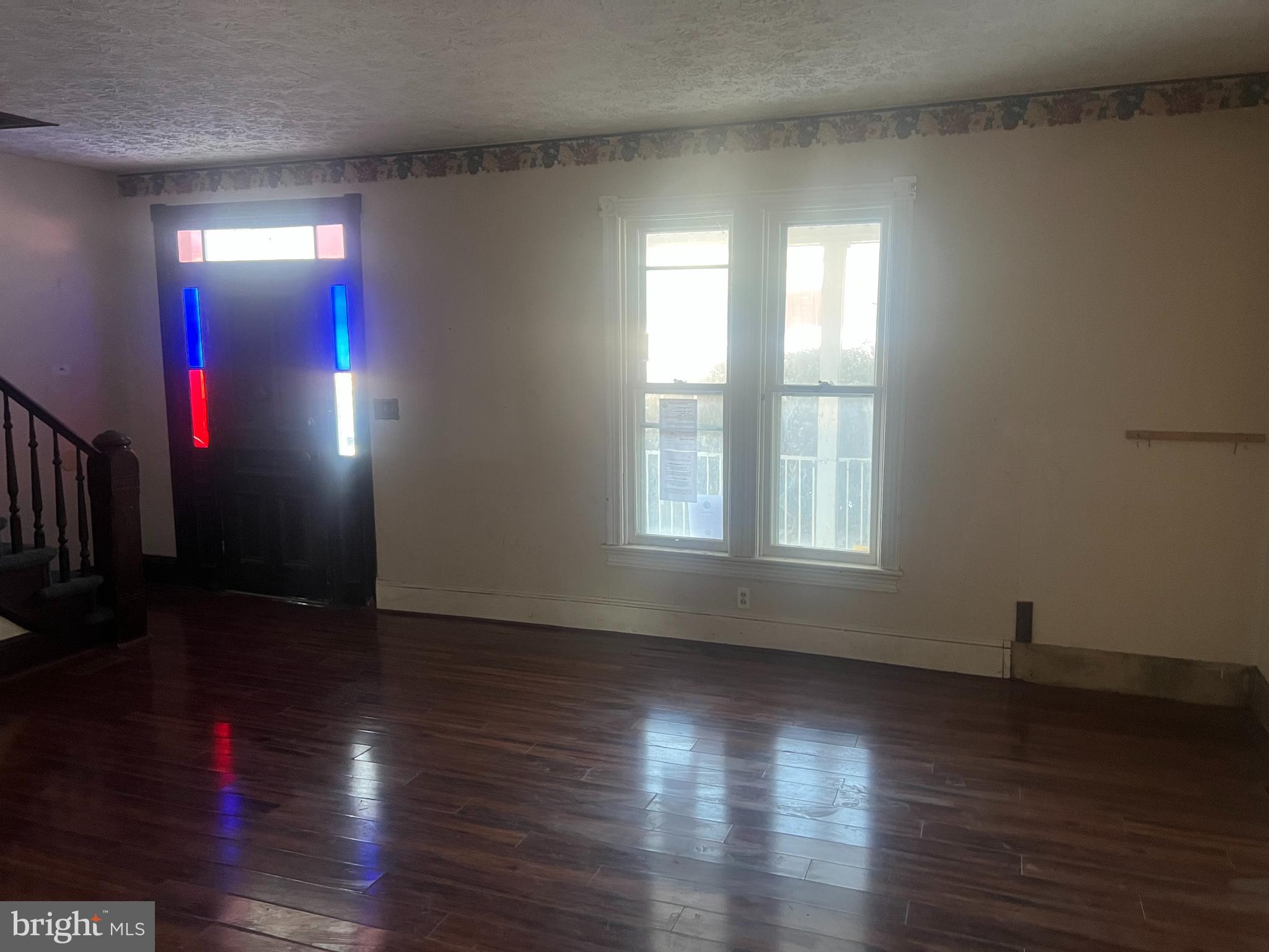 529 Main Street Delta, PA 17314 - Photo 4 of 17 Living room