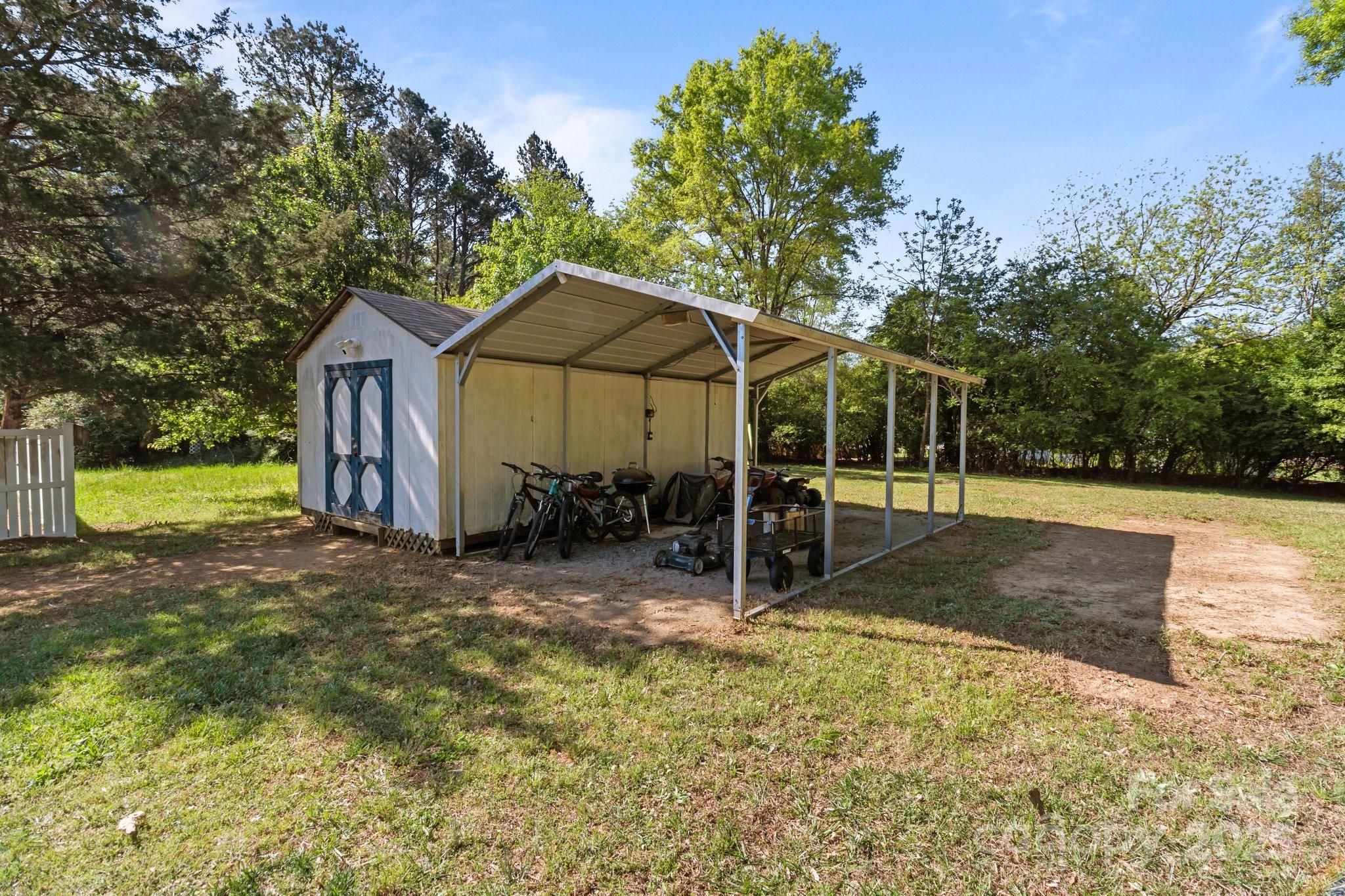 1238 Moss Springs Road Albemarle, NC 28001 - Photo 29 of 44 Gallery Image 29