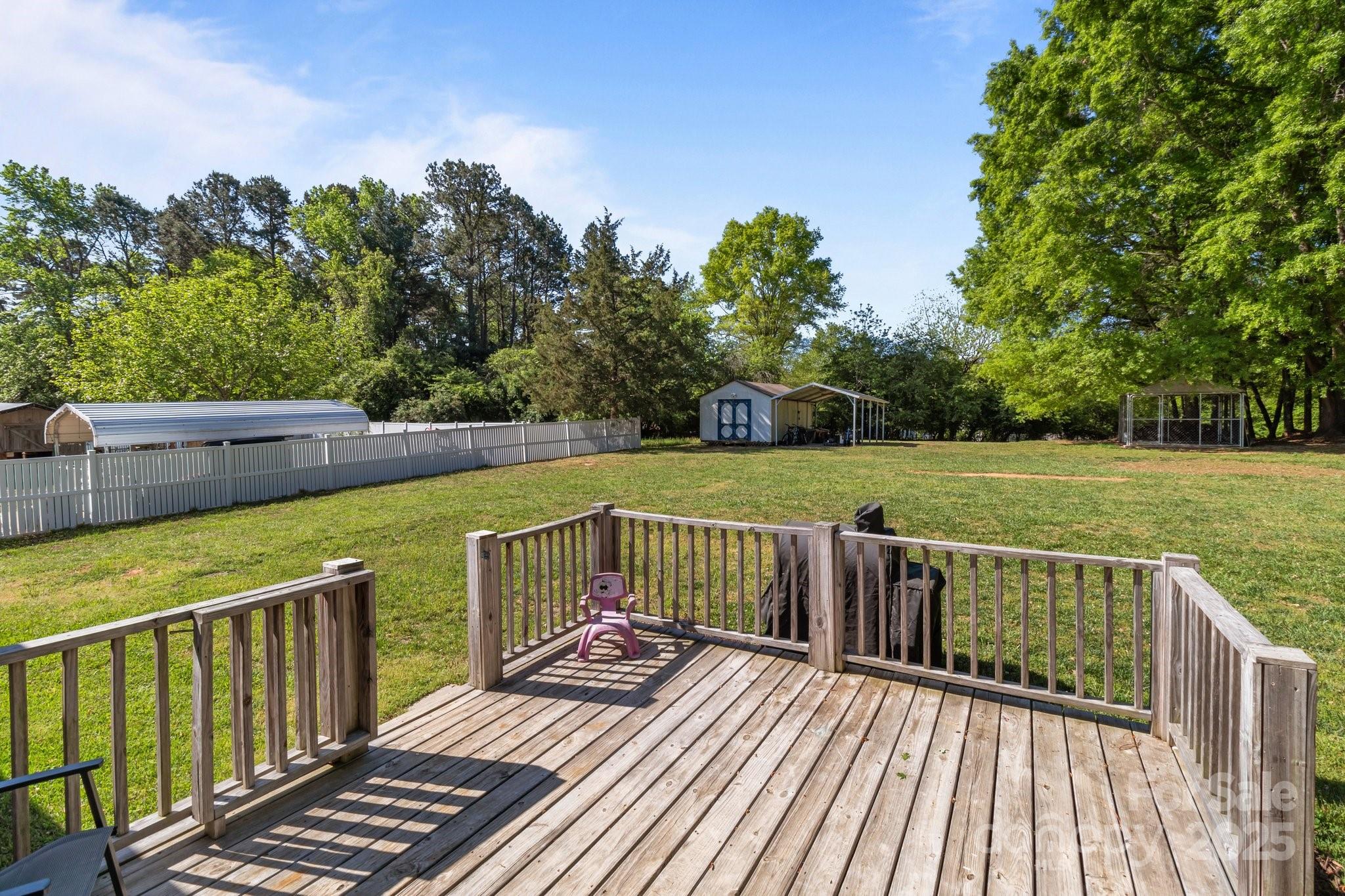 1238 Moss Springs Road Albemarle, NC 28001 - Photo 33 of 44 Gallery Image 33