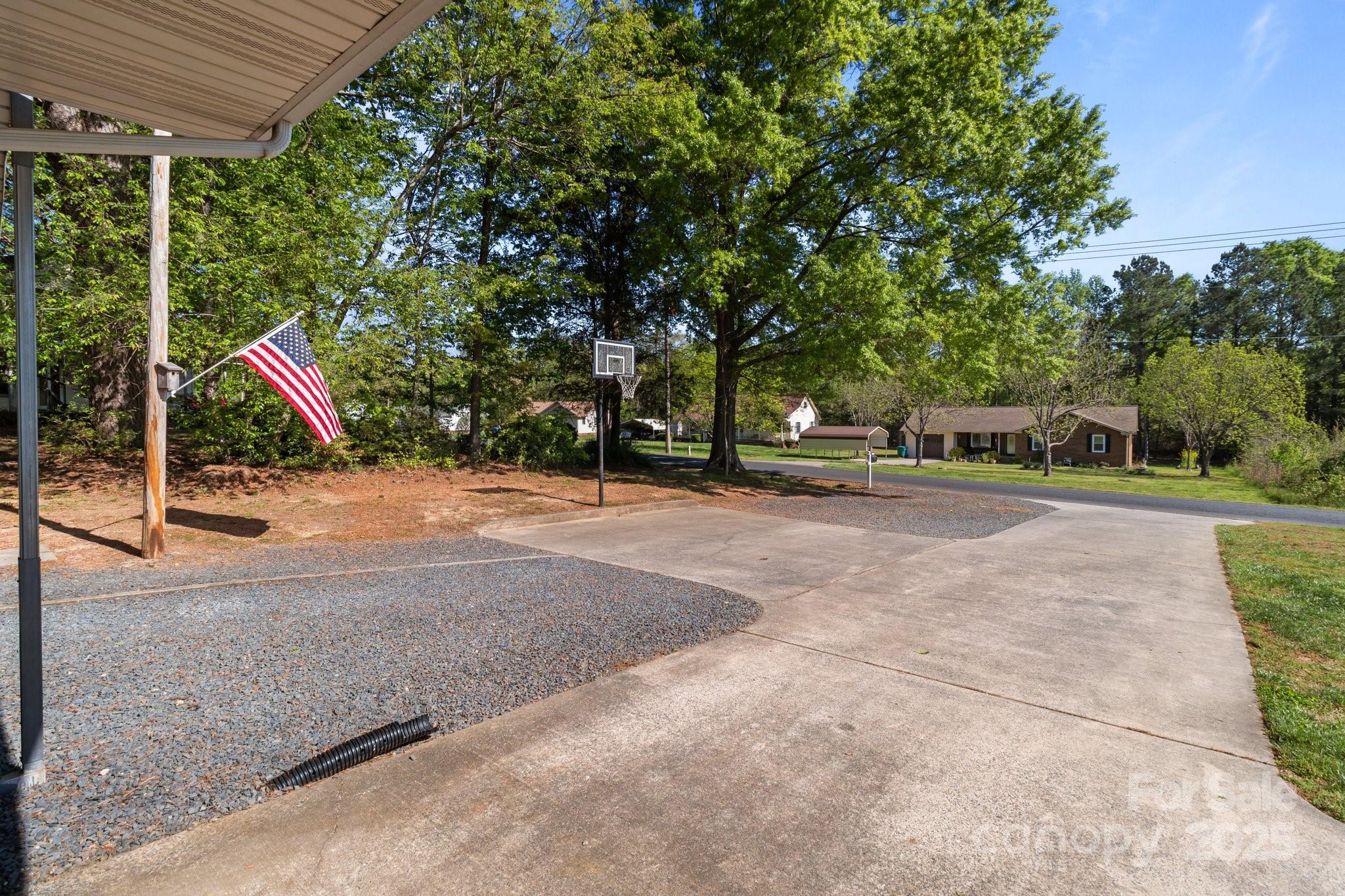 1238 Moss Springs Road Albemarle, NC 28001 - Photo 35 of 44 Gallery Image 35