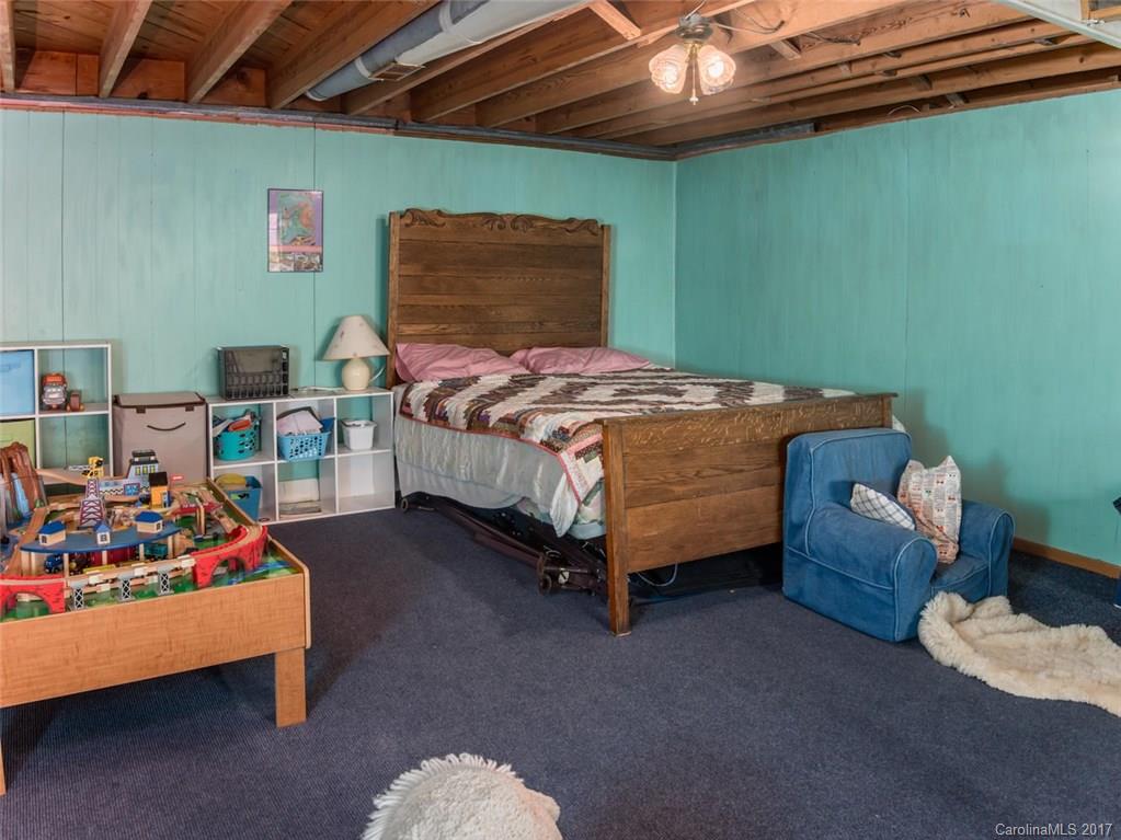 60 Gudger Road Candler, NC 28715 - Photo 17 of 24 Gallery Image 17