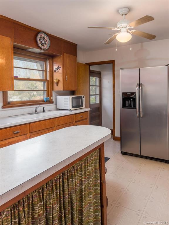 60 Gudger Road Candler, NC 28715 - Photo 10 of 24 Gallery Image 10