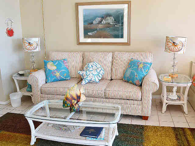 497 Plantation Road, Unit 1367 Gulf Shores, AL 36542 - Photo 2 of 11 Living Area