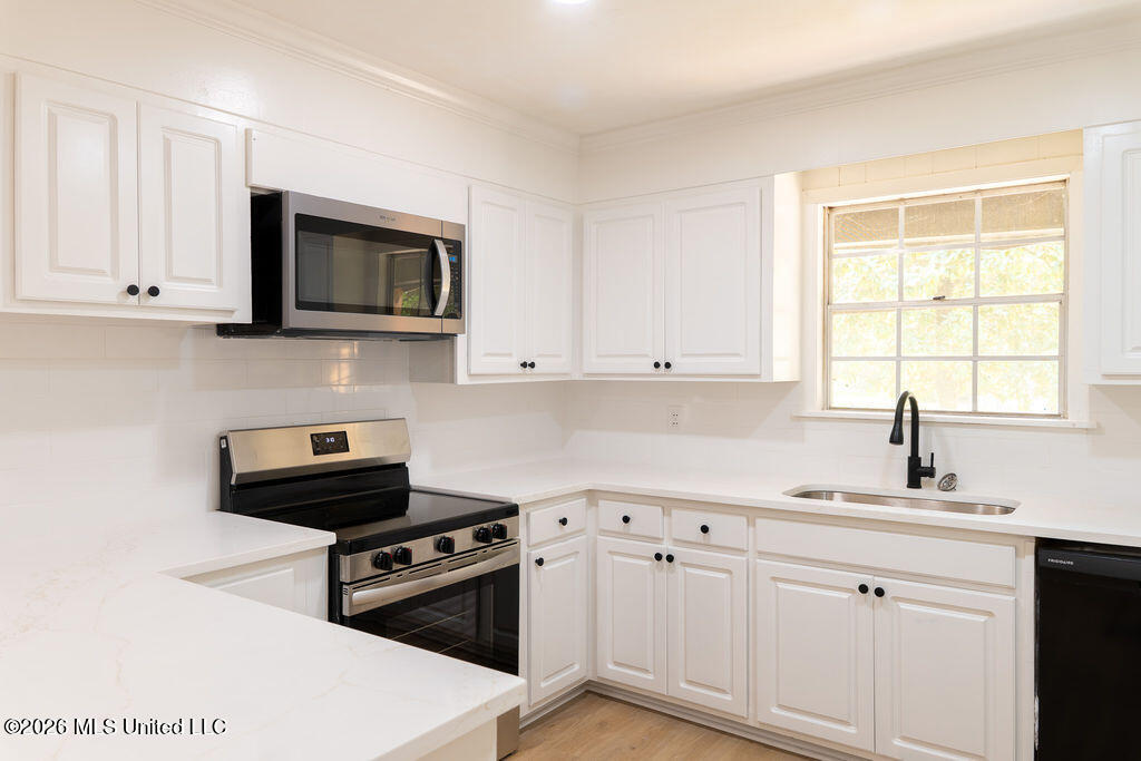 159 Pimlico Place Jackson, MS 39211 - Photo 12 of 28 P1229119-HDR