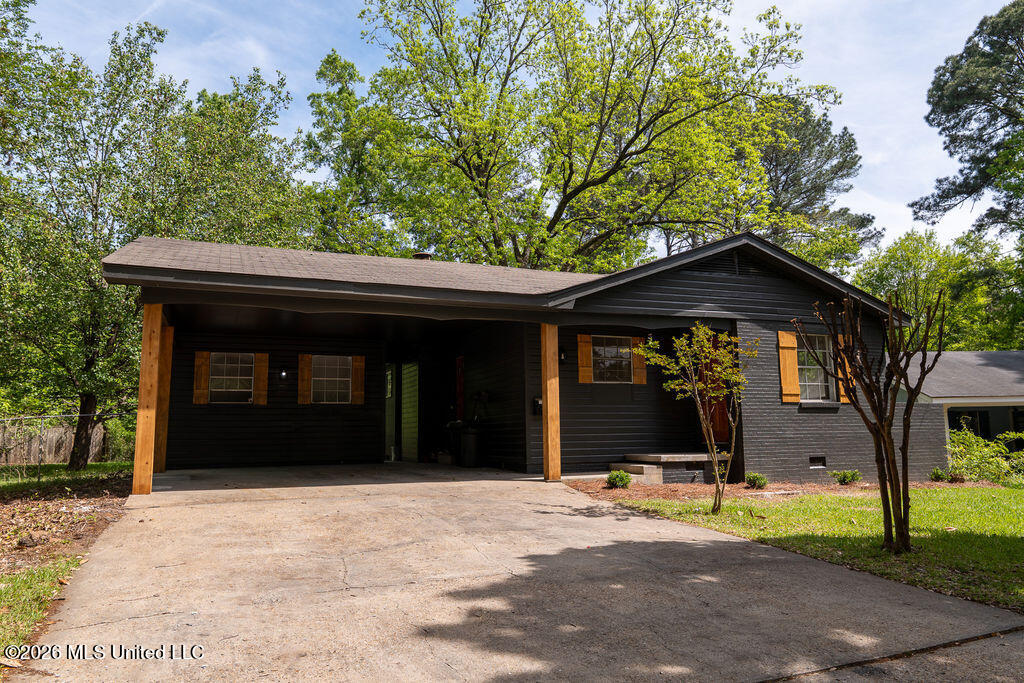 159 Pimlico Place Jackson, MS 39211 - Photo 3 of 28 P1229004-HDR