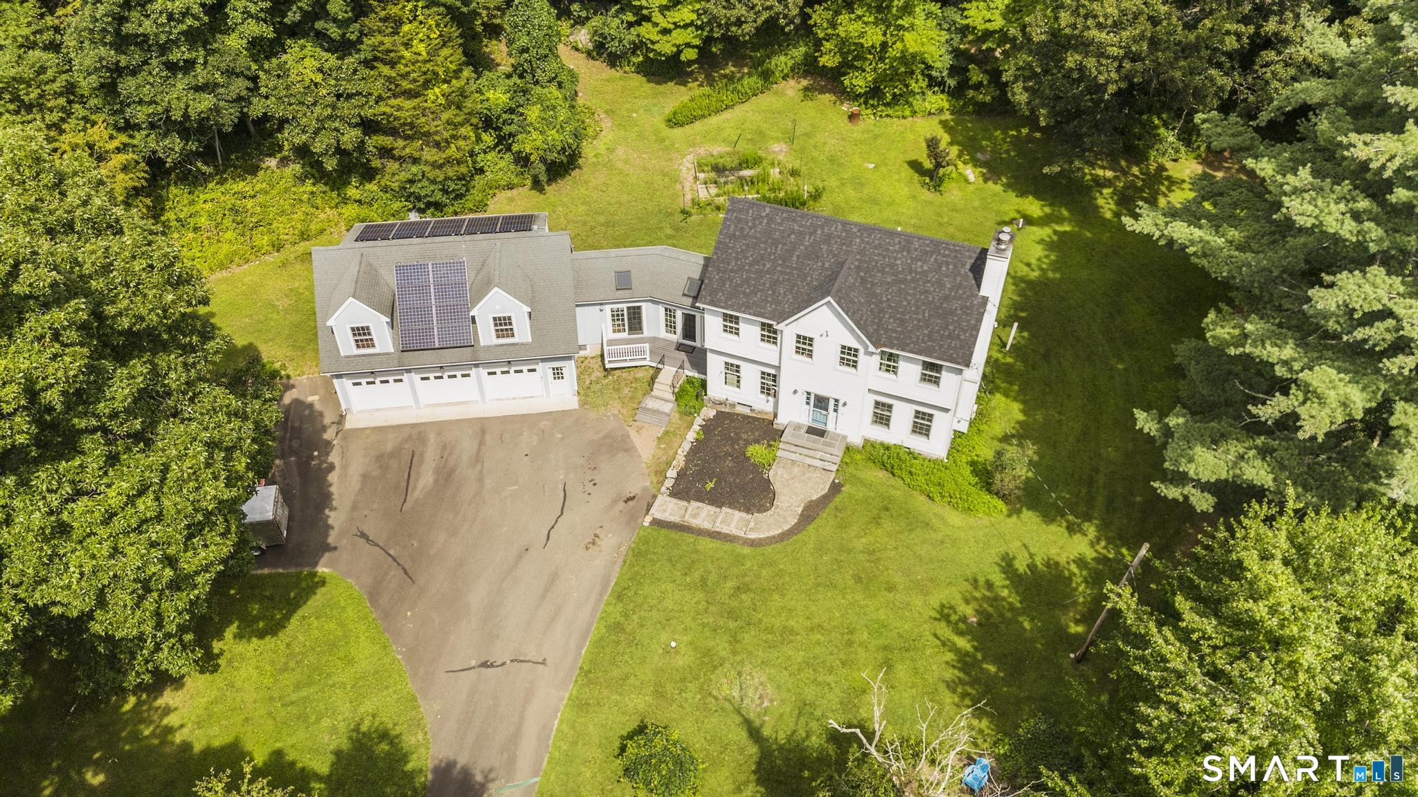 68 East Village Road Monroe, CT 06468 - Photo 3 of 30 Gallery Image 3