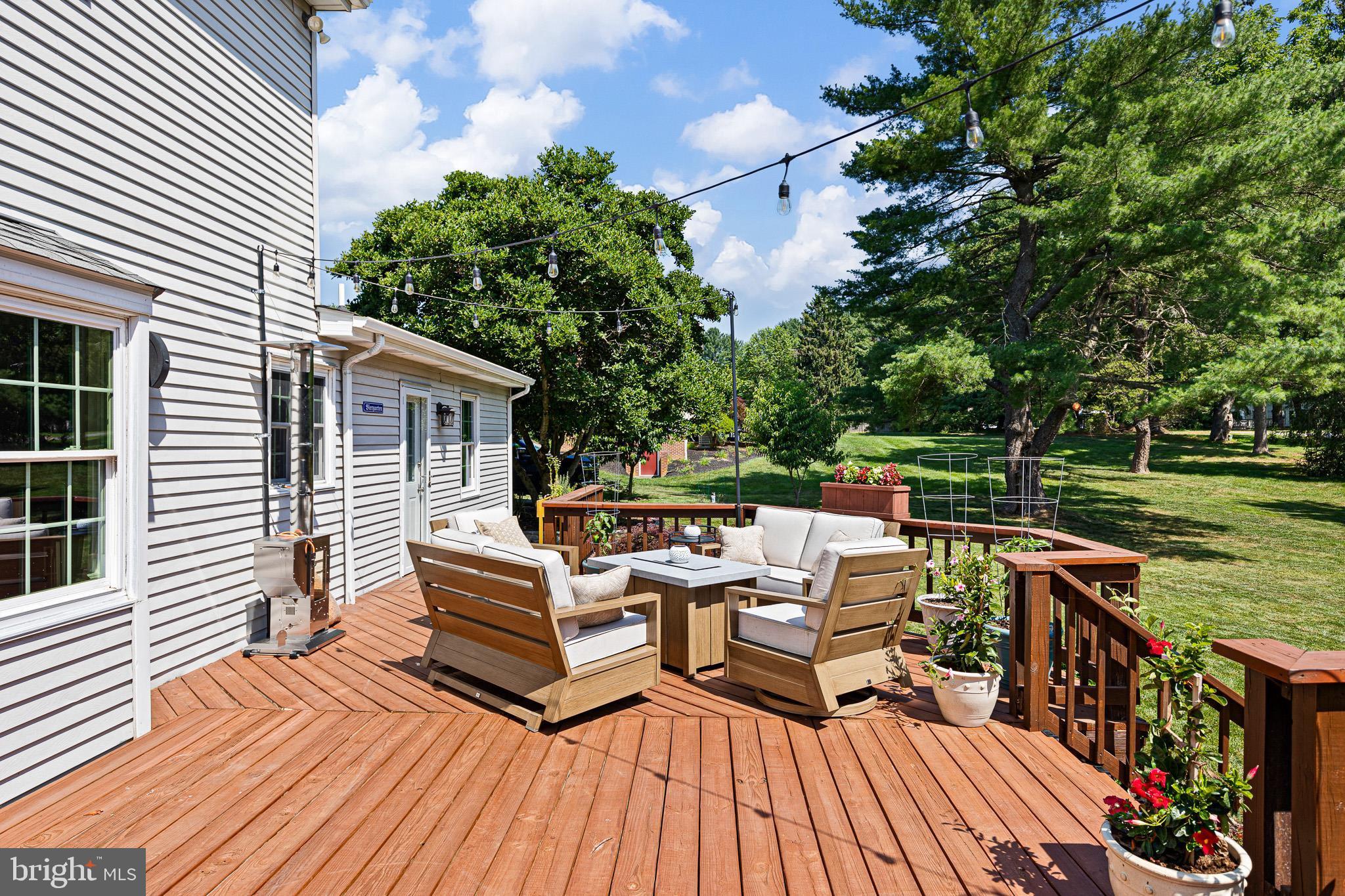 62 Darien Road Newark, DE 19711 - Photo 36 of 40 Deck