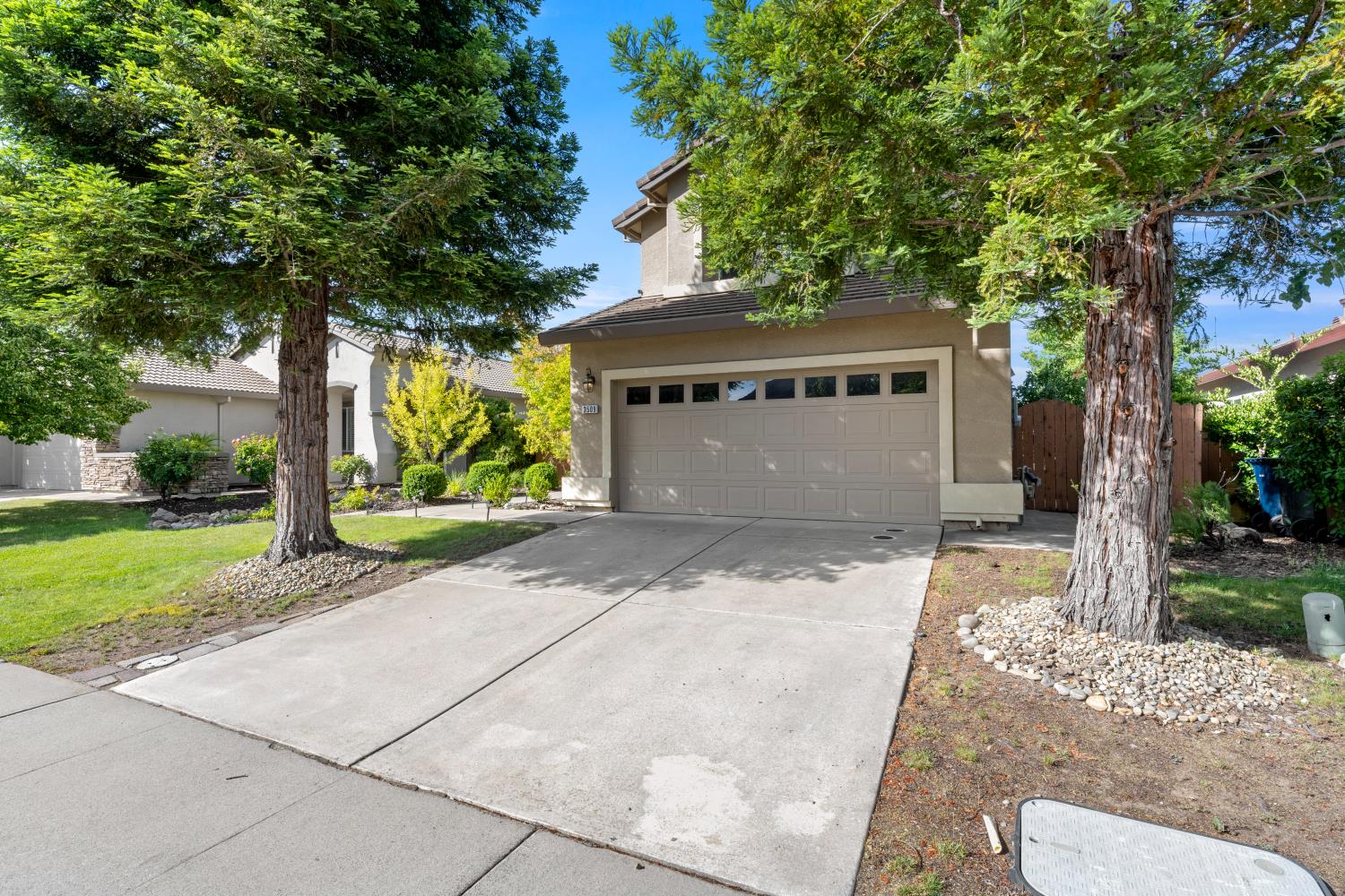 3509 Riojo Way Rancho Cordova, CA 95670 - Photo 4 of 41