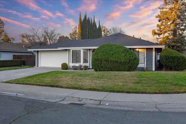 $439,900 | 730 Harvey Way, Sacramento, CA 95831