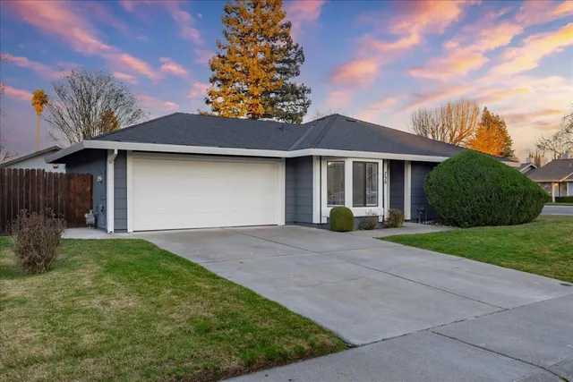 $439,900 | 730 Harvey Way, Sacramento, CA 95831
