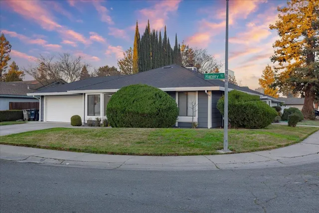 $439,900 | 730 Harvey Way, Sacramento, CA 95831