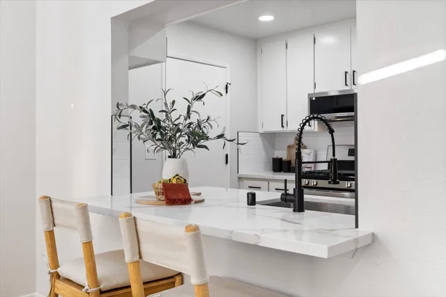 $439,900 | 730 Harvey Way, Sacramento, CA 95831