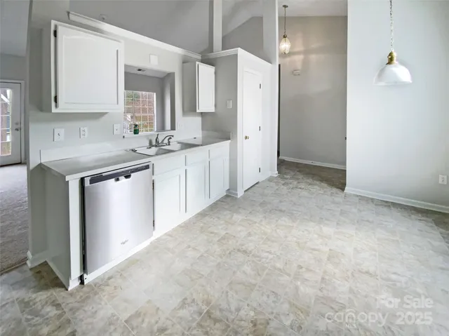 $311,000 | 5219 Hedgecrest Place, Charlotte, NC 28269