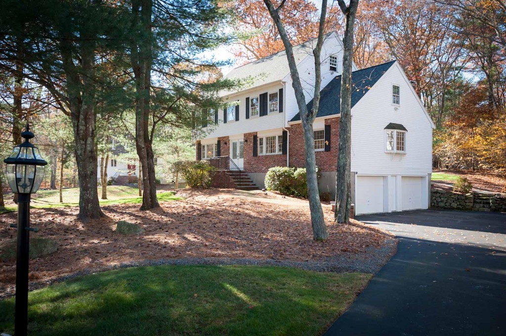 43 Condor Road Sharon, MA 02067 - Photo 1 of 22 Gallery Image 1