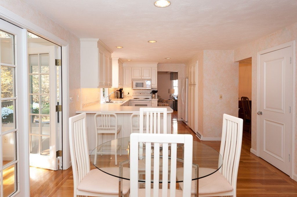 43 Condor Road Sharon, MA 02067 - Photo 5 of 22 Gallery Image 5