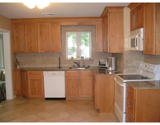 44 Ralph Road Marblehead, MA 01945 - Photo 6 of 9