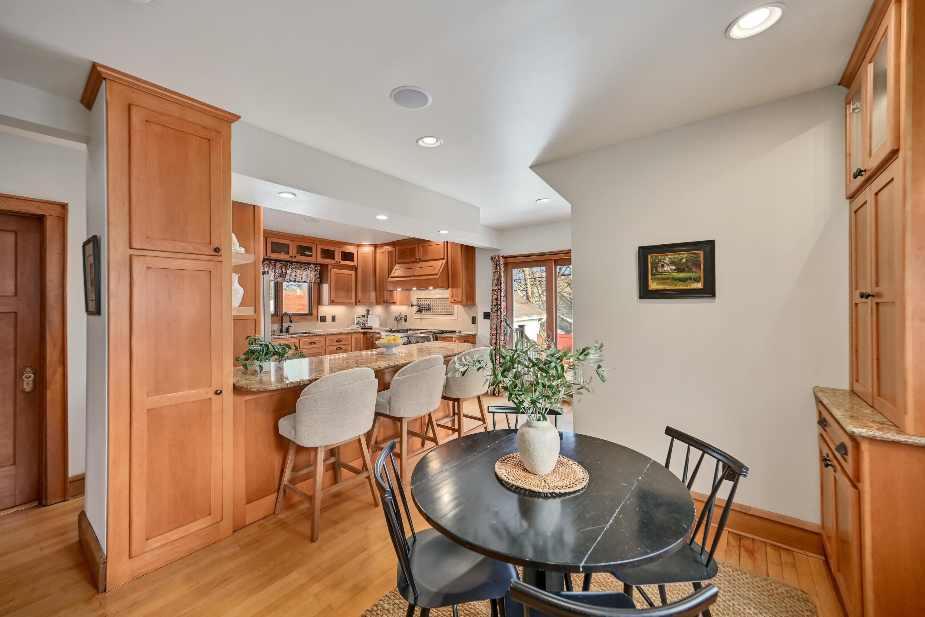 2438 North Lefeber Avenue Wauwatosa, WI 53213 - Photo 17 of 36 17 DZ2438-11