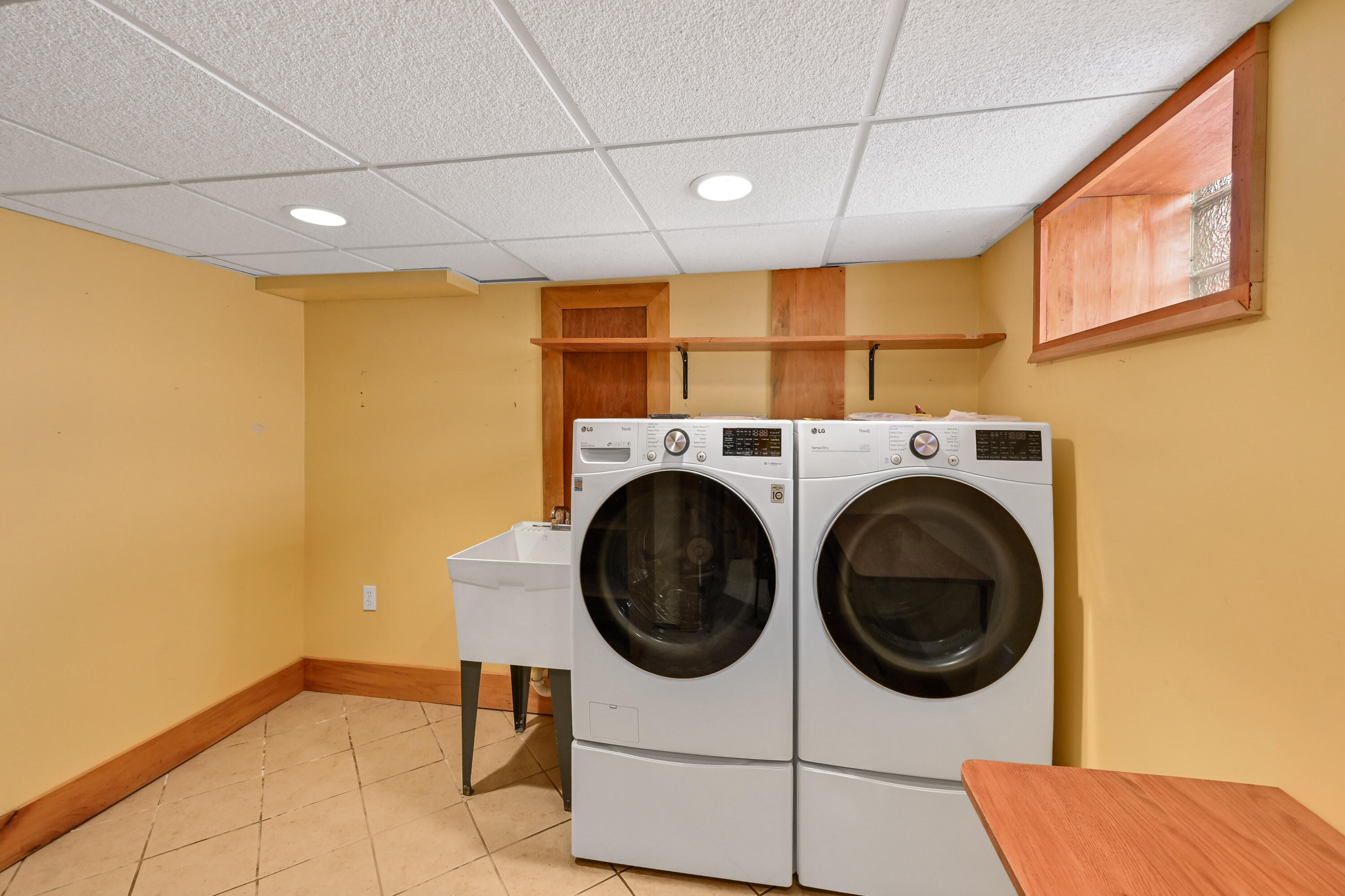 2438 North Lefeber Avenue Wauwatosa, WI 53213 - Photo 29 of 36 29 DZ2438-30