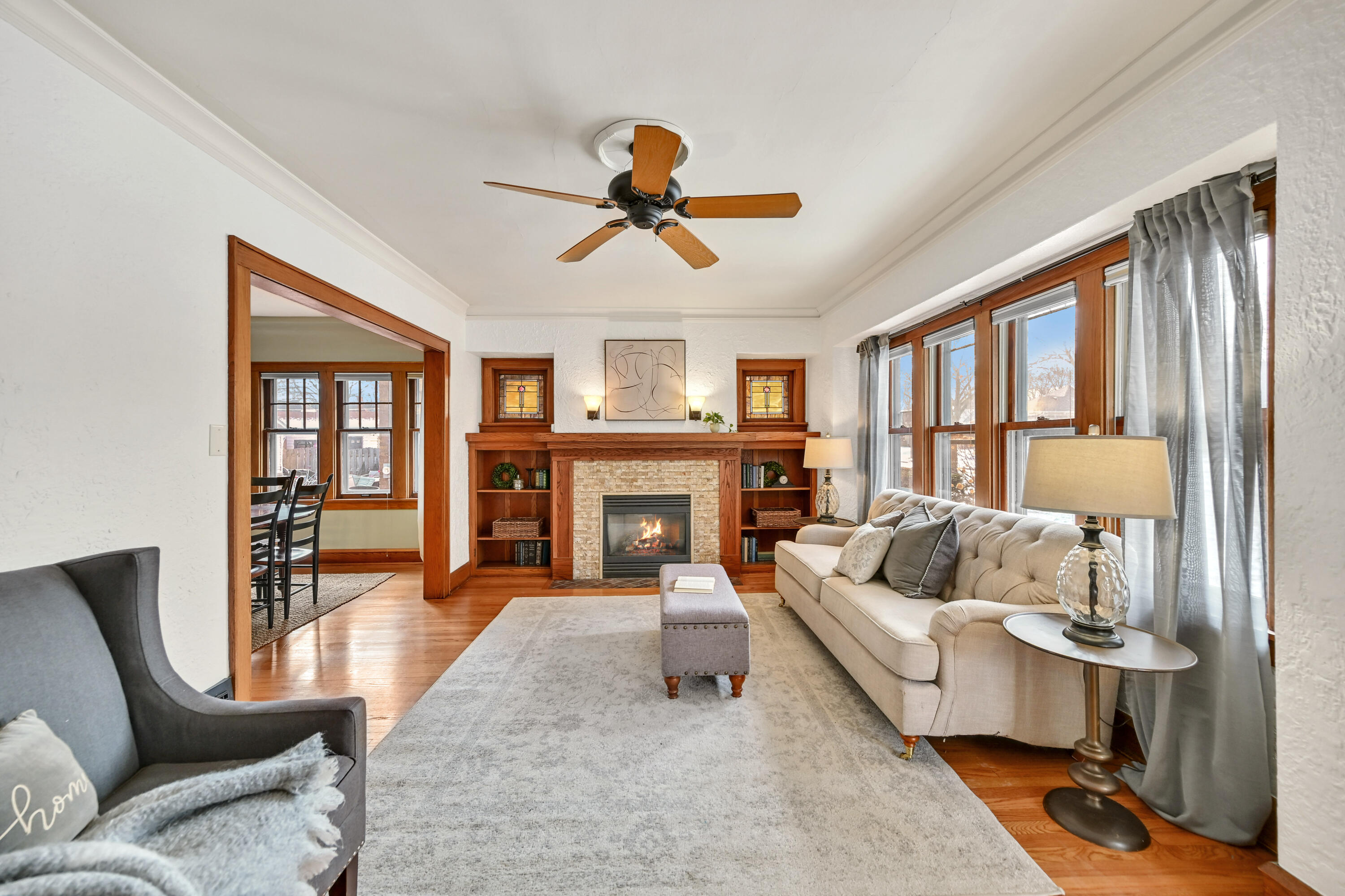 2438 North Lefeber Avenue Wauwatosa, WI 53213 - Photo 5 of 36 6 DZ2438-4