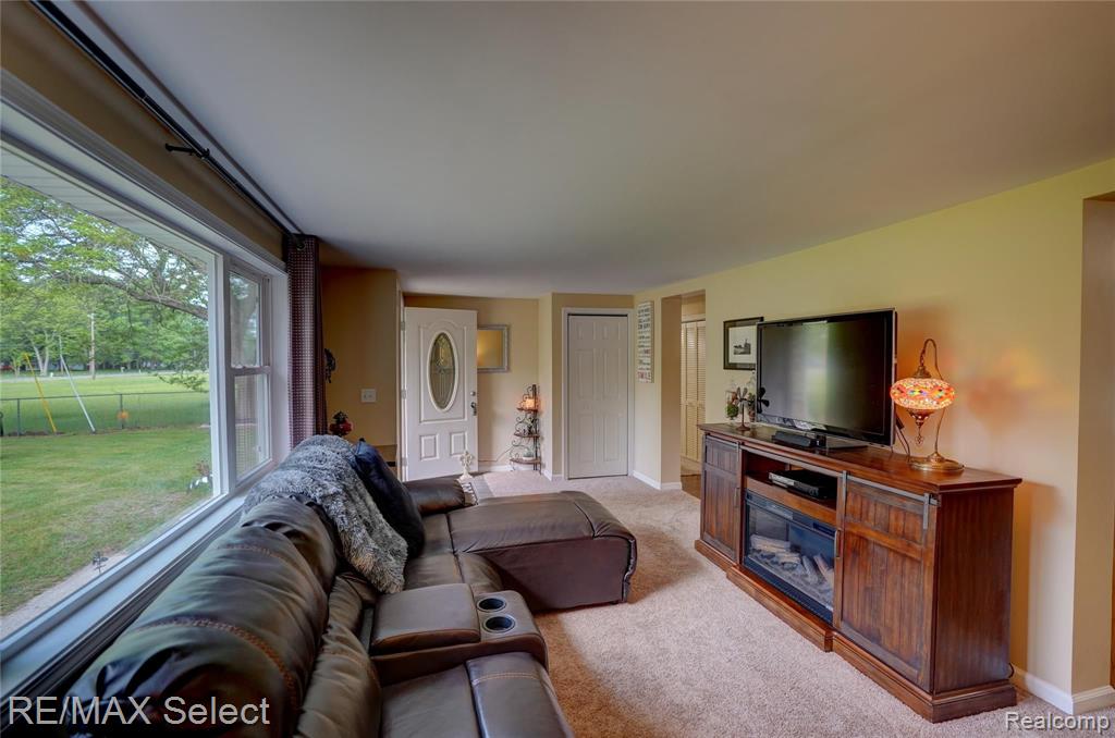 2483 Curtis Road Birch Run, MI 48415 - Photo 32 of 55