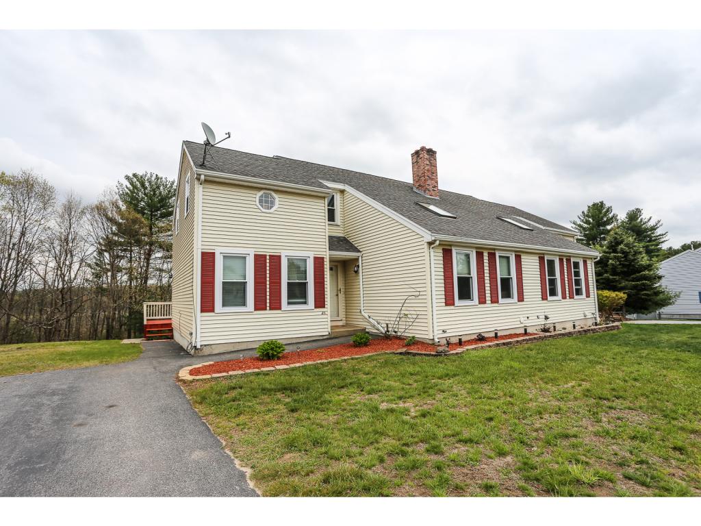 21 A Reed Street, Unit 21A Londonderry, NH 03053 - Photo 2 of 23 Gallery Image 2