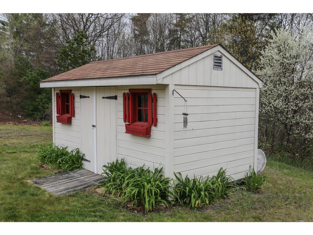 21 A Reed Street, Unit 21A Londonderry, NH 03053 - Photo 4 of 23 Gallery Image 4