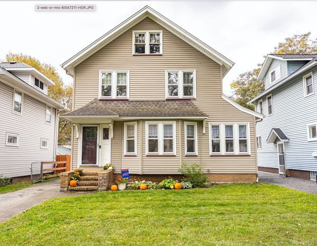 $199,900 | 215 Laurelton Road, Irondequoit, NY 14609