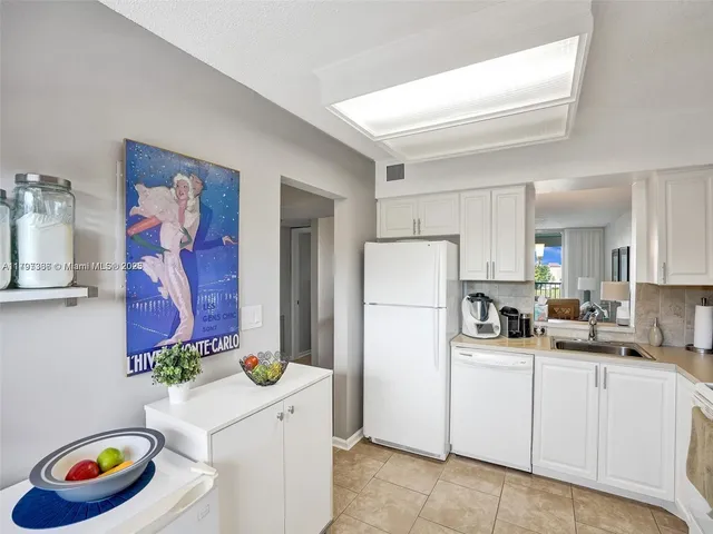 $140,000 | 7431 Northwest 1st Street, Unit 407, Margate, FL 33063