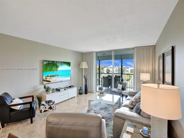 $140,000 | 7431 Northwest 1st Street, Unit 407, Margate, FL 33063