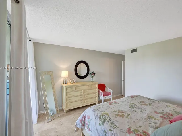 $140,000 | 7431 Northwest 1st Street, Unit 407, Margate, FL 33063