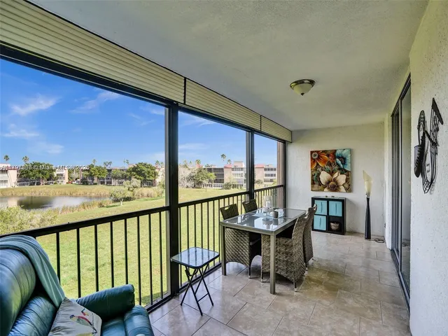 $140,000 | 7431 Northwest 1st Street, Unit 407, Margate, FL 33063