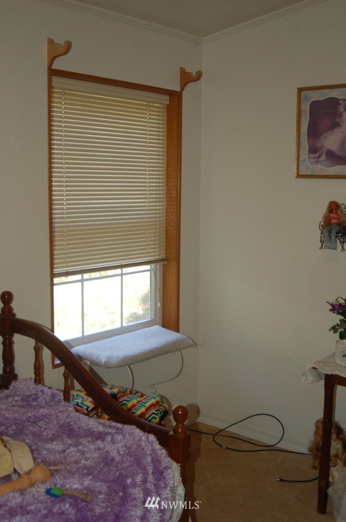 4350 Southeast Nelson Road Olalla, WA 98359 - Photo 12 of 25 Gallery Image 12