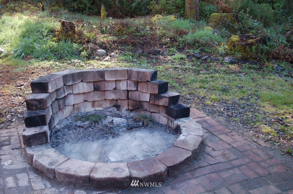 4350 Southeast Nelson Road Olalla, WA 98359 - Photo 17 of 25 Gallery Image 17