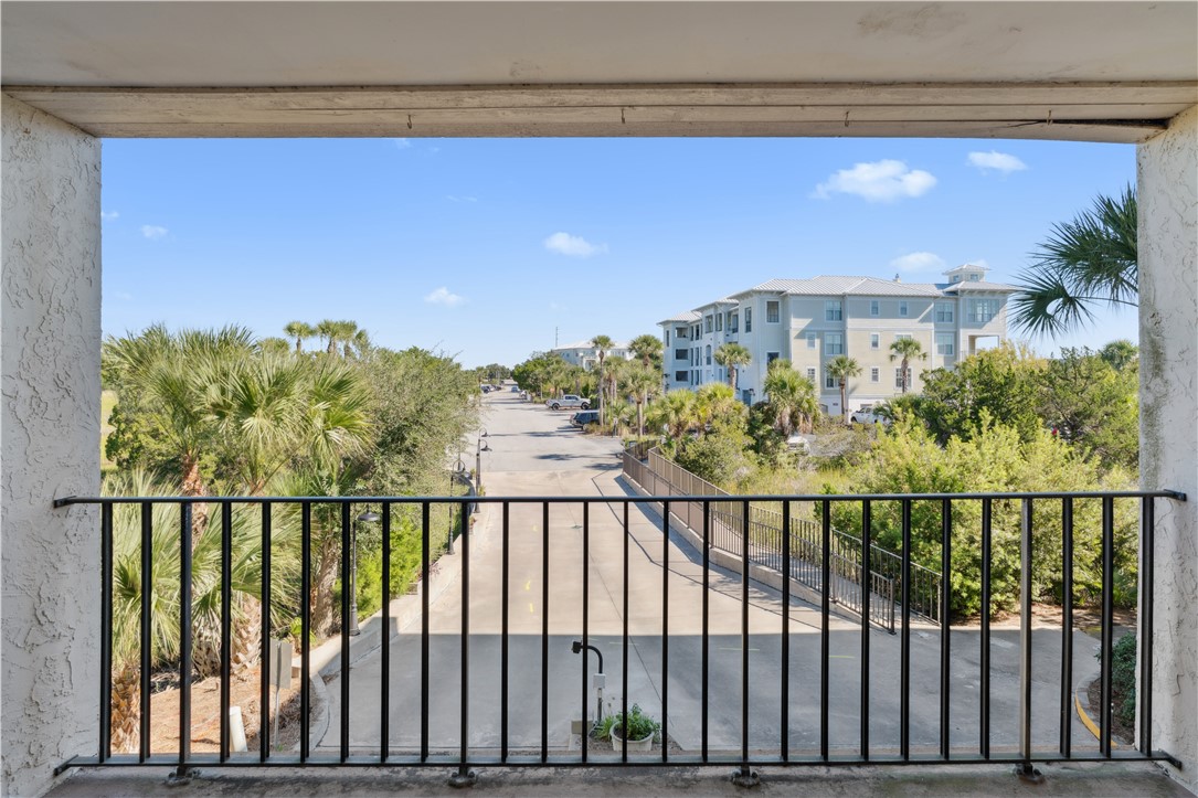 1 Marina Drive, Unit 204 A/B St. Simons Island, GA 31522 - Photo 27 of 34