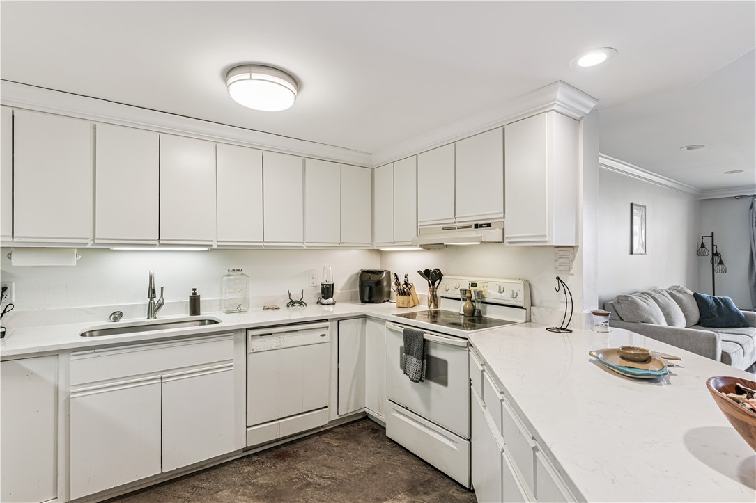 1 Marina Drive, Unit 204 A/B St. Simons Island, GA 31522 - Photo 7 of 34