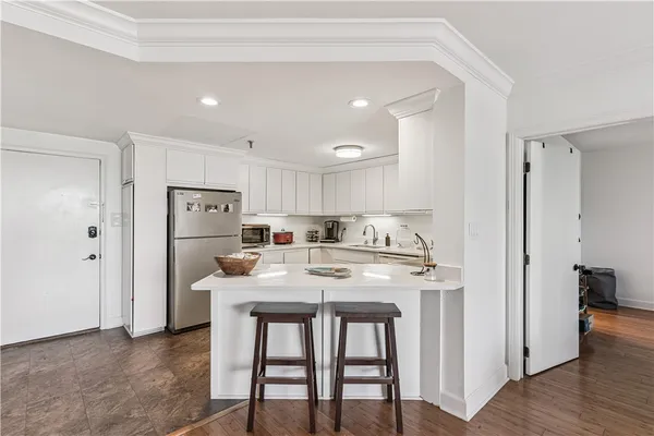 $298,000 | 1 Marina Drive, Unit 204 A/B, St. Simons Island, GA 31522