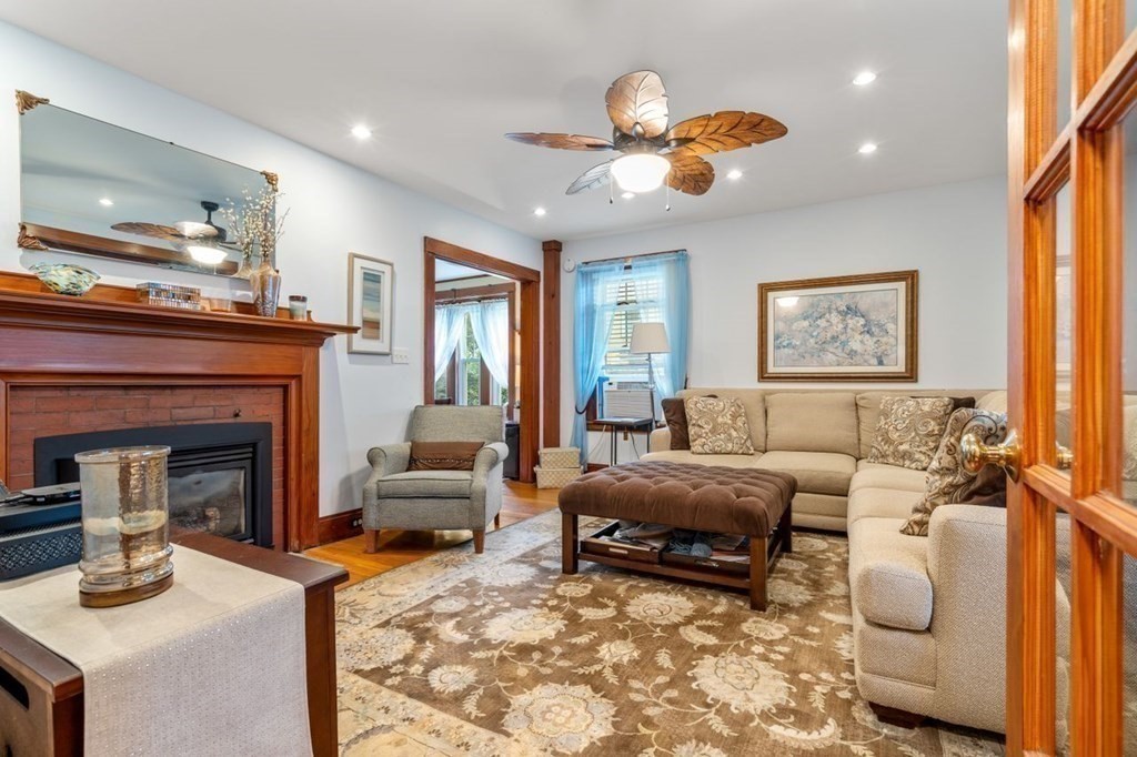 4 Sunset Road Nahant, MA 01908 - Photo 13 of 36