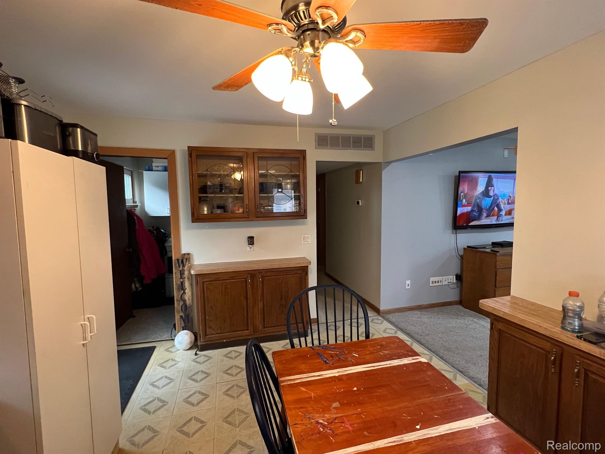 45267 Gable Inn Street Utica, MI 48317 - Photo 12 of 24 Gallery Image 12