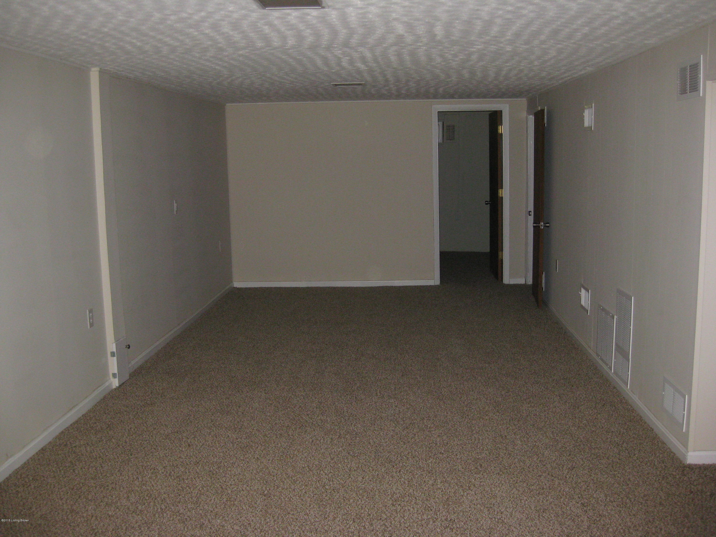 9209 Waltlee Road Louisville, KY 40291 - Photo 26 of 36 Basement