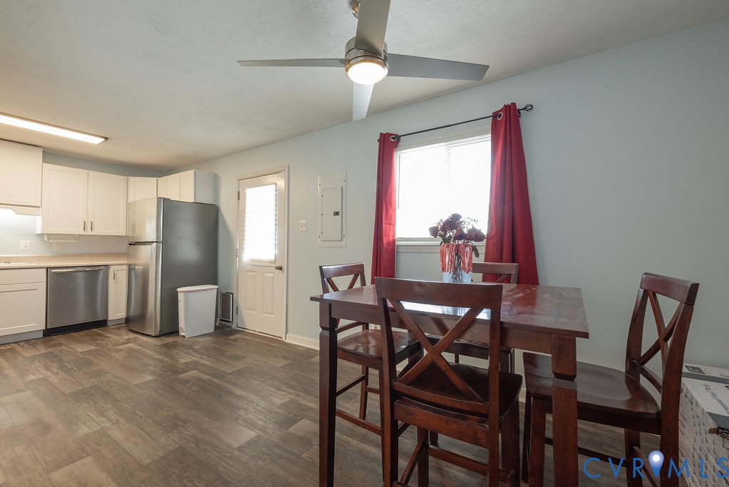 165 Ironwood Road North Chesterfield, VA 23236 - Photo 16 of 48