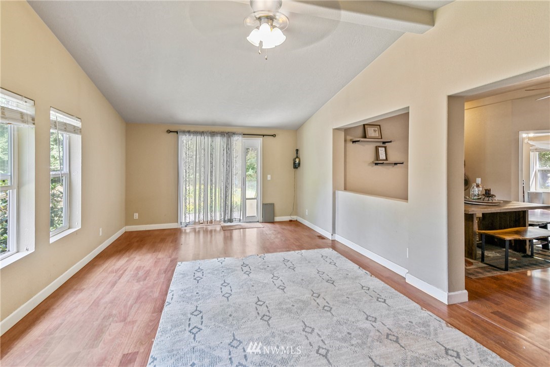 3100 East Rasor Road Belfair, WA 98528 - Photo 13 of 38 Gallery Image 13