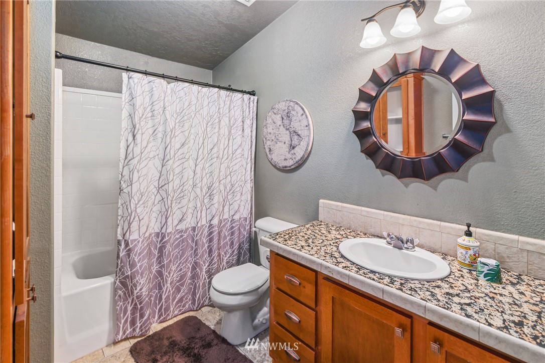 3100 East Rasor Road Belfair, WA 98528 - Photo 18 of 38 Gallery Image 18